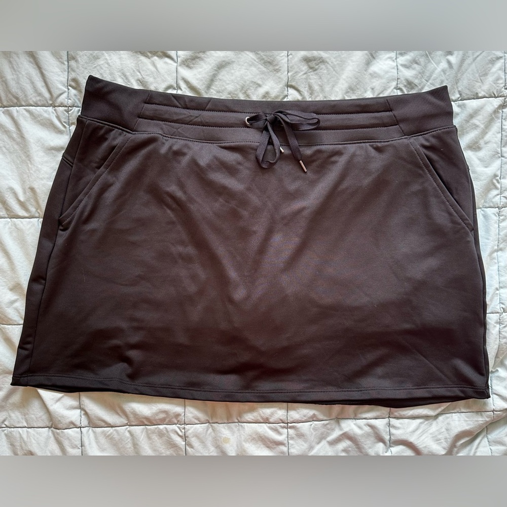 NWOT Tek Gear On-the-Go Gear Skort size XL